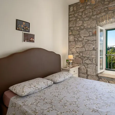 Casa Batana Vila *