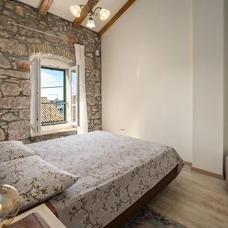 Casa Batana